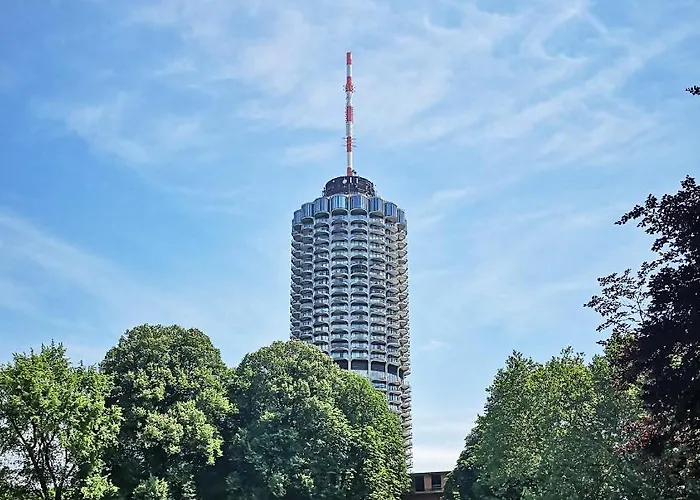 New I Great View I 32 Floor I Boxspringbed And Netflix *