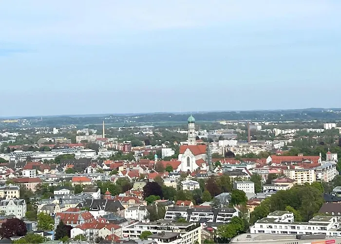 New I Great View I 32 Floor I Boxspringbed And Netflix Augsburg